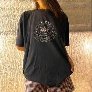 Cutest oversized vintage tee